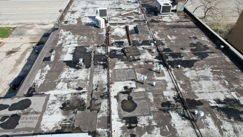 File:Flat-roof-tear-off-underway-westchester-b2-199.jpg