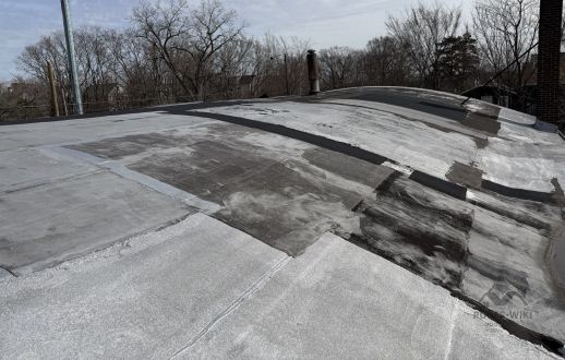 Commercial low-slope roof in Chicago Heights, IL