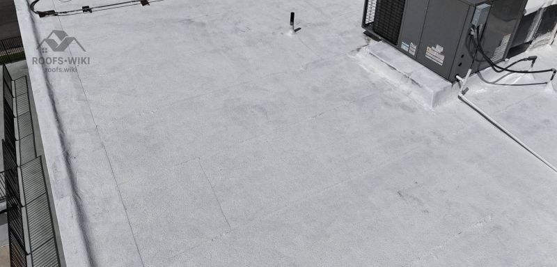 File:Single-ply-membrane-roof-surface-canoga-park-b2-086.jpg