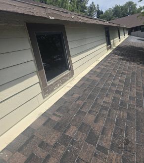 Single-ply commercial roof in Sacramento, CA